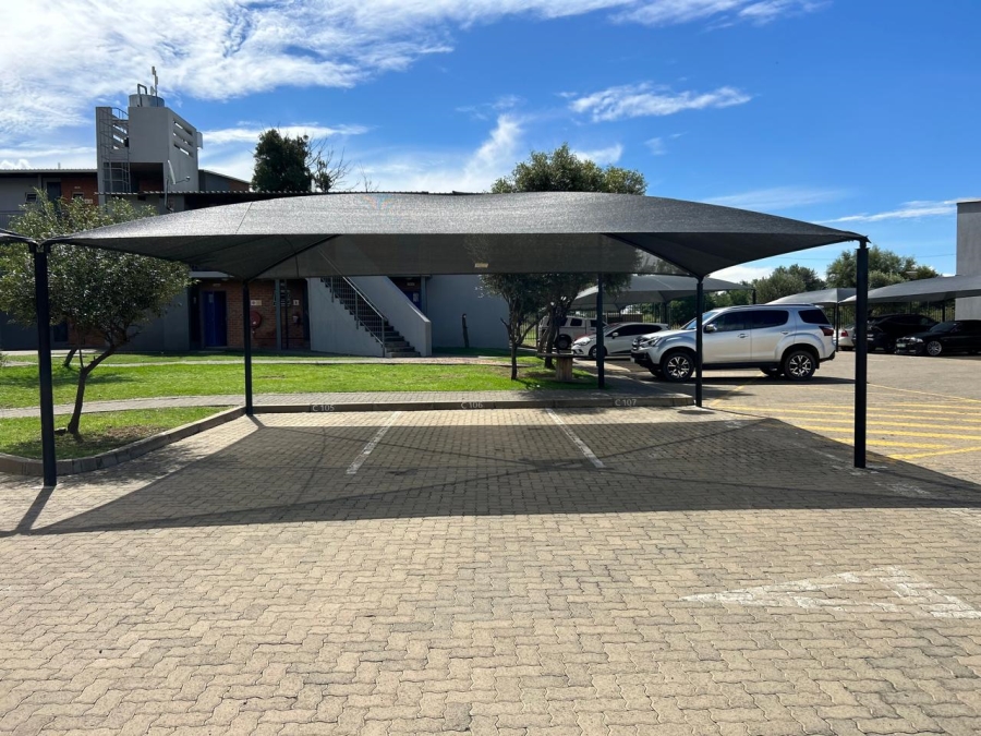 2 Bedroom Property for Sale in Raceway Free State